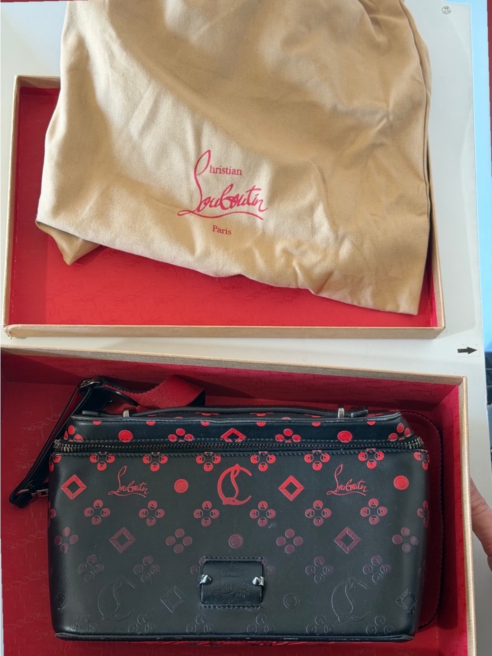 Christian Louboutin Kypipouch Calf P Loubinthesky Black/Red Crossbody